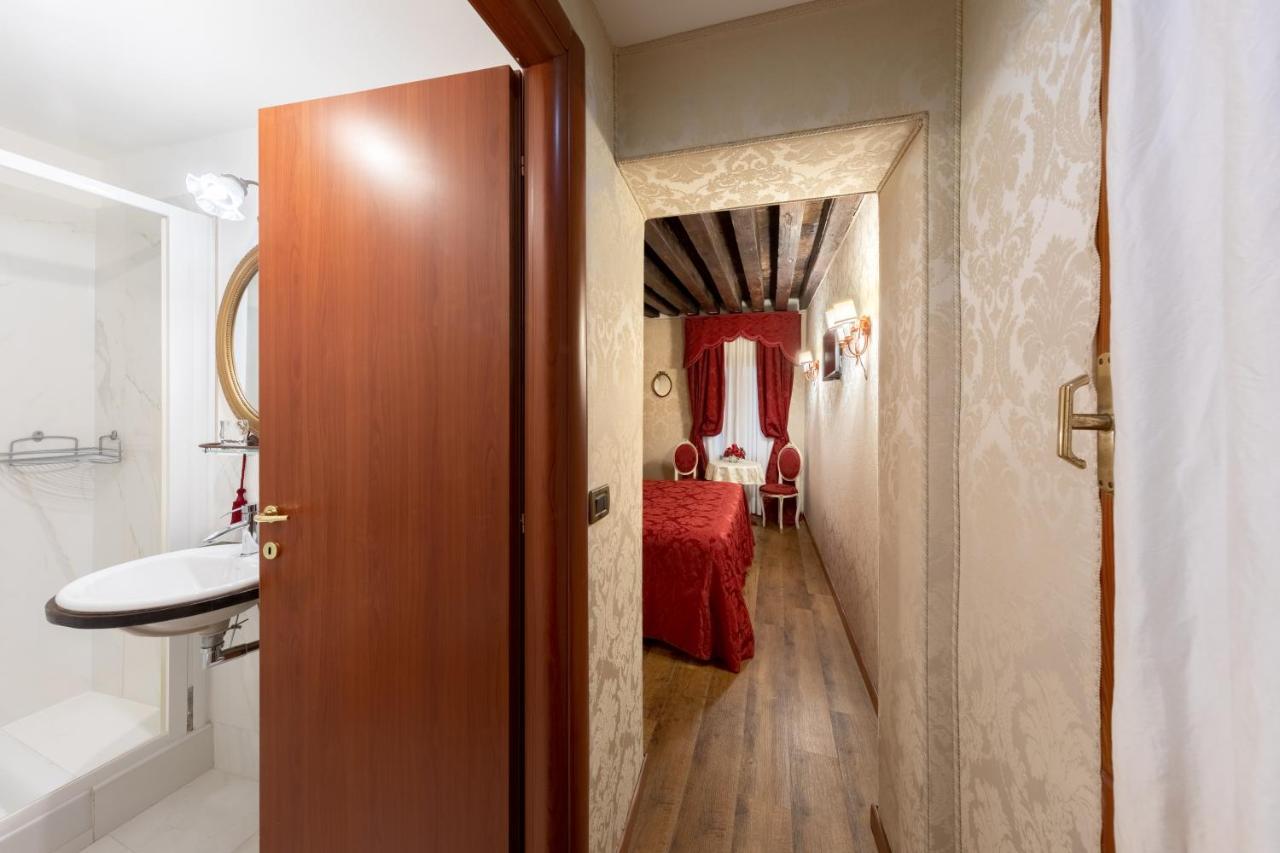 Bed and Breakfast Residenza La Loggia Wenecja Zewnętrze zdjęcie